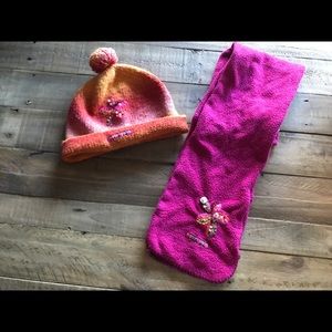 Naartjie scarf‎ and beanie